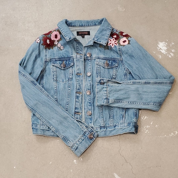 Shyanne Floral Button Down Jean Jacket 100% Cotton - Picture 5 of 7